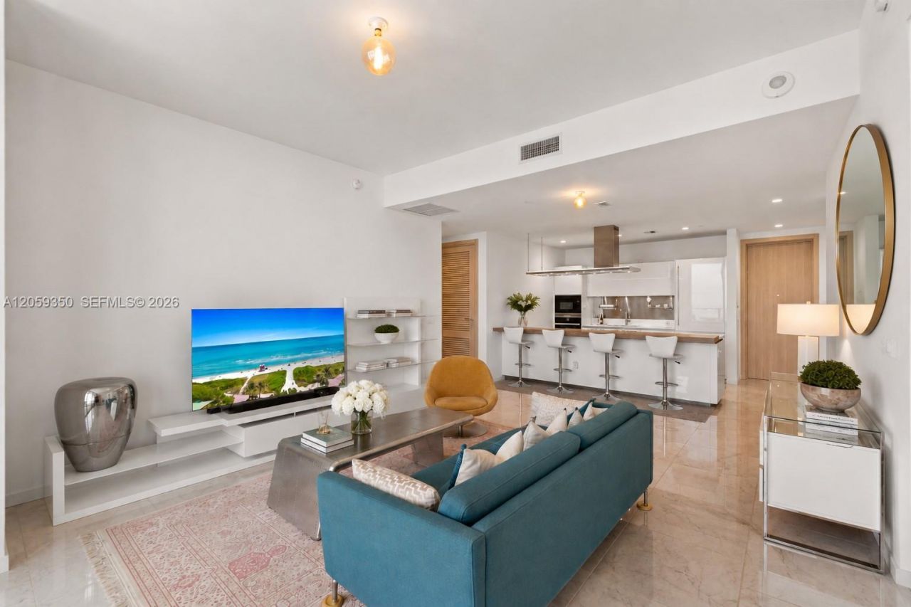 1000 Brickell, Unit PH6106, Miami, FL 33131 Photo