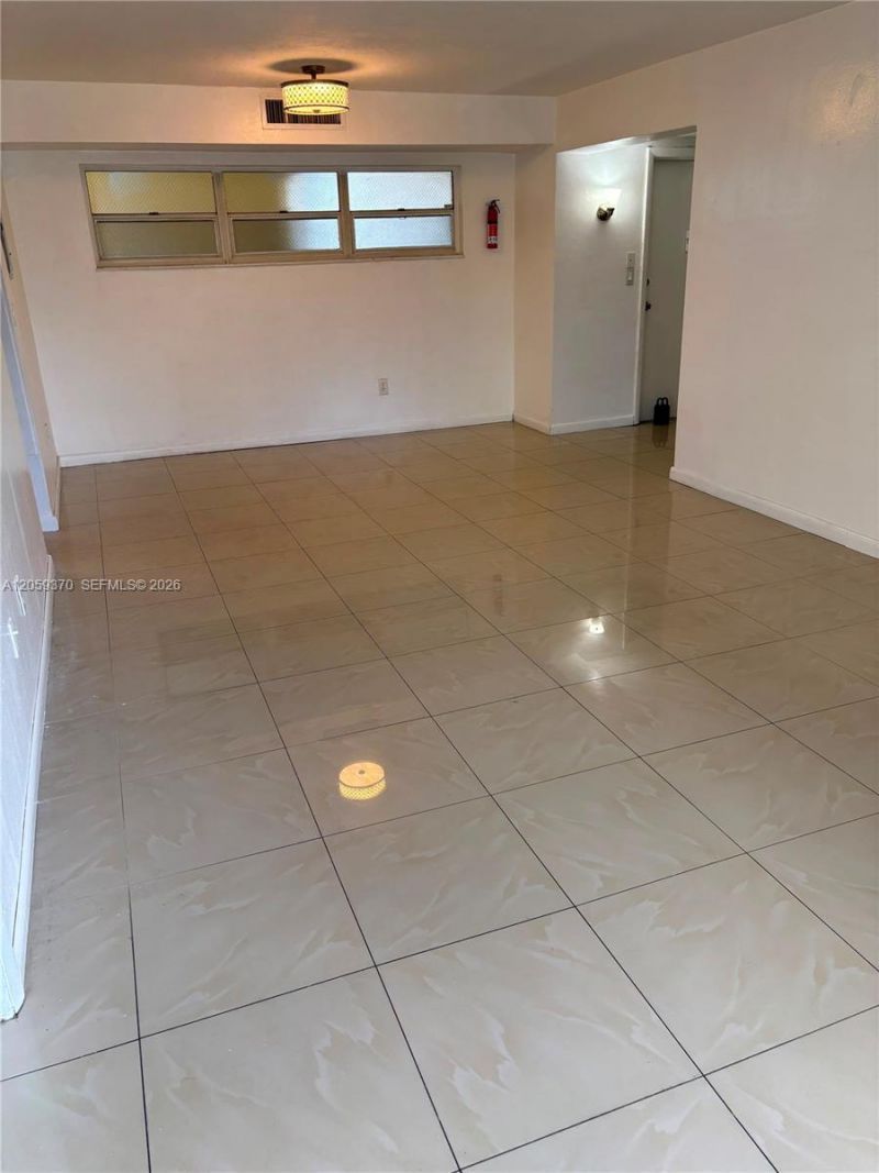7410 SW 82nd St, Unit K203, Miami, FL 33143 Photo
