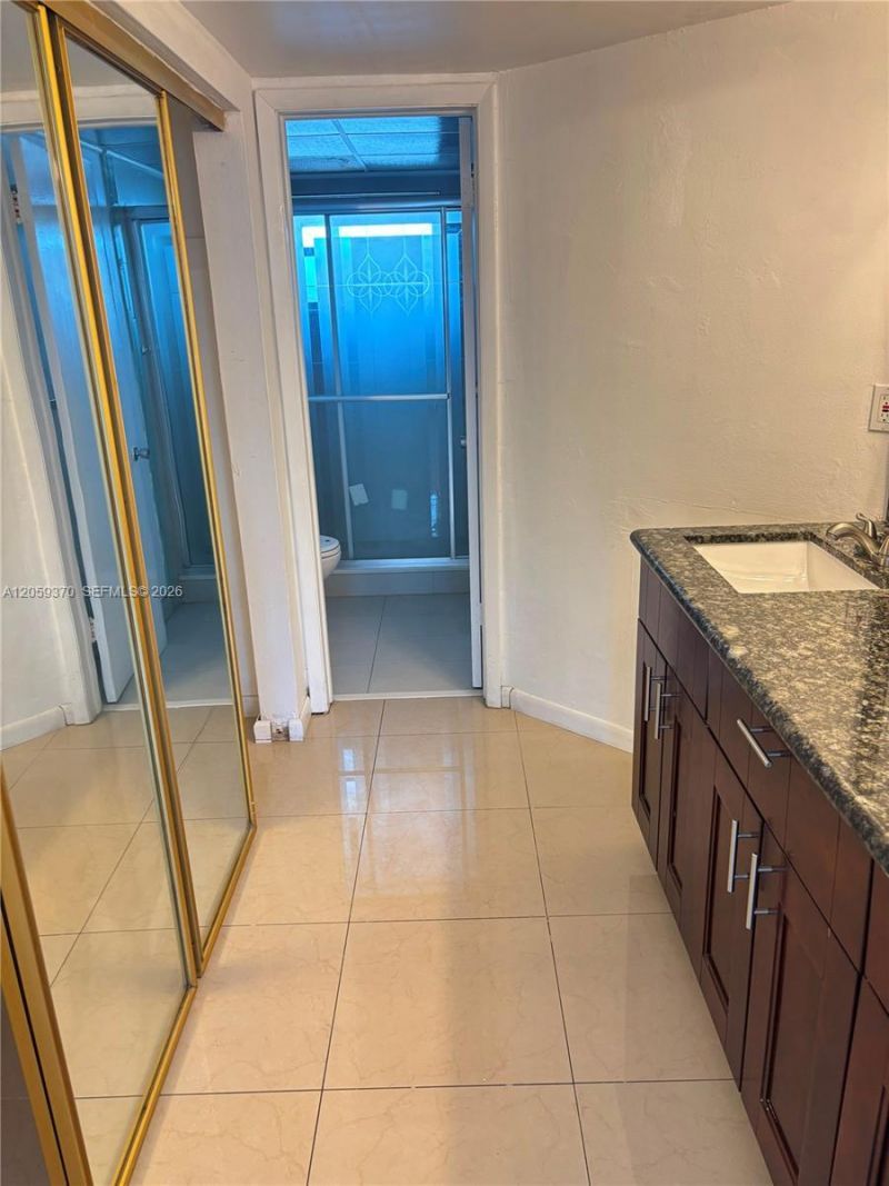 7410 SW 82nd St, Unit K203, Miami, FL 33143 Photo