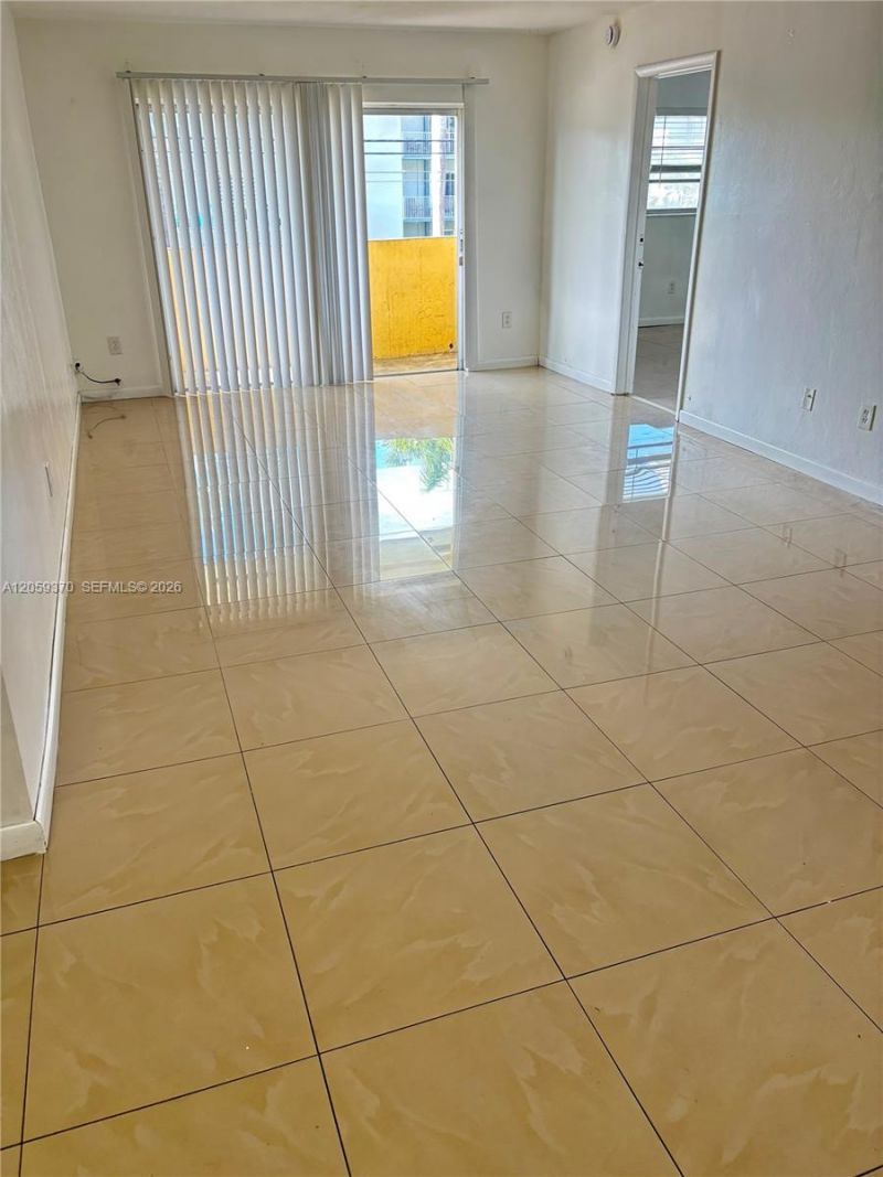 7410 SW 82nd St, Unit K203, Miami, FL 33143 Photo
