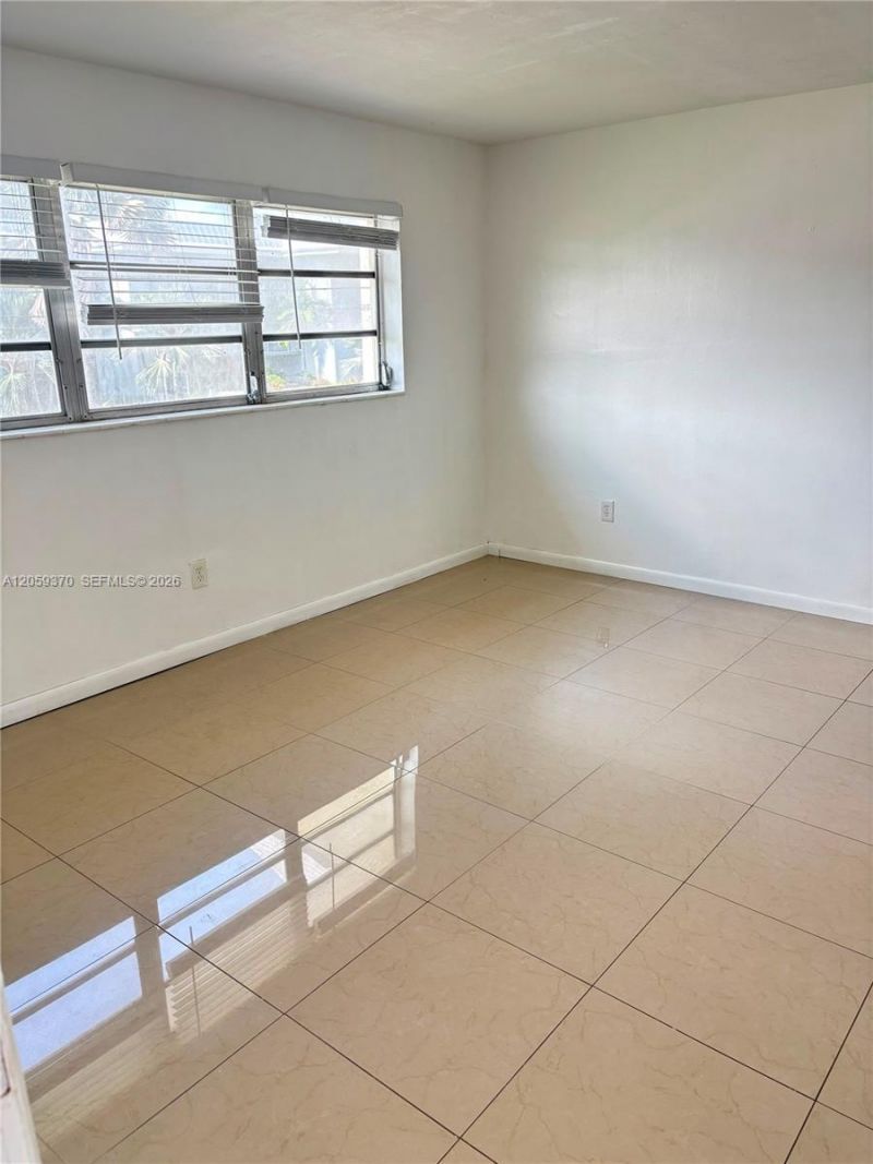 7410 SW 82nd St, Unit K203, Miami, FL 33143 Photo