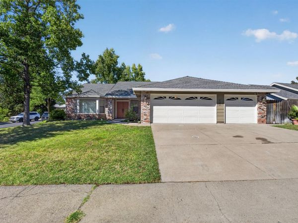 6186 Springview Dr, Rocklin, CA 95677