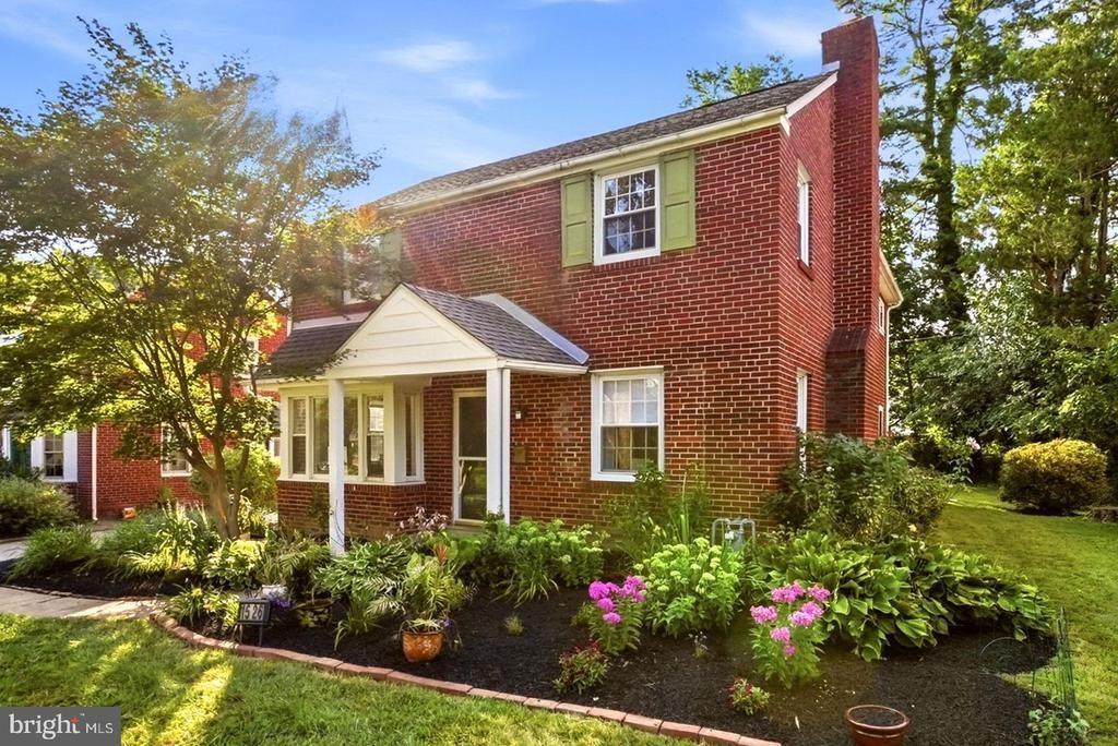 1526 JAMES ROAD, WYNNEWOOD, PA 19096