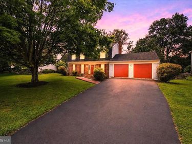 5710 MACKENZIE STREET, CENTREVILLE, VA 20120