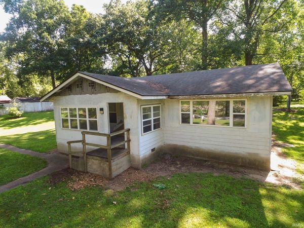 6785 N 1200 W, Monticello, IN 47960