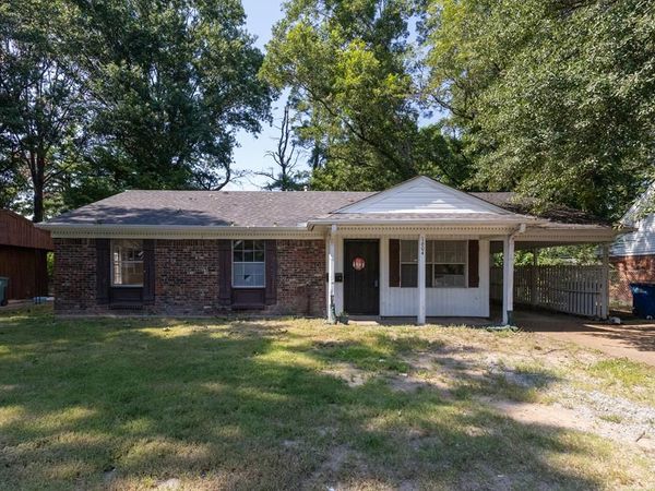 1604 S Mcauley, West Memphis, AR 72301