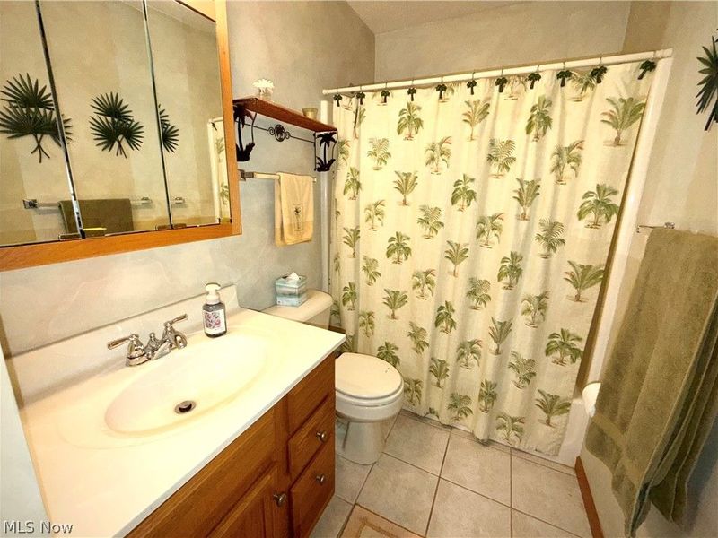 523 Wilcox Road, Unit A, Youngstown, OH 44515 Photo 12