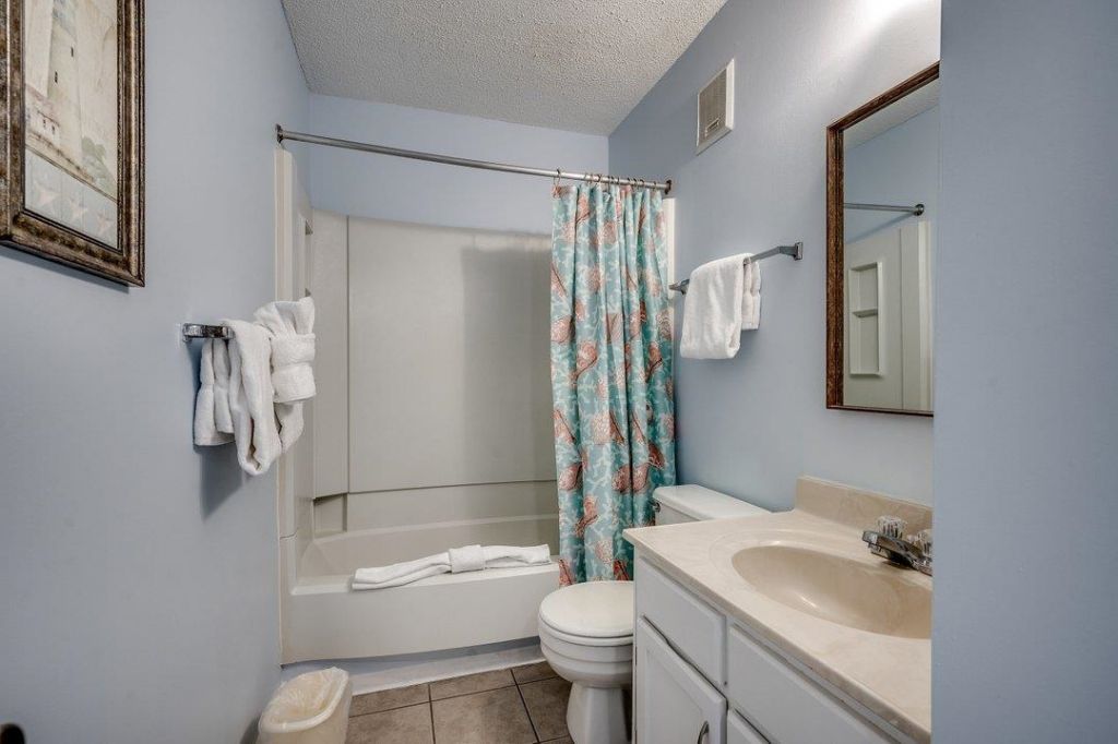 5905 S Kings Hwy. Photo 12