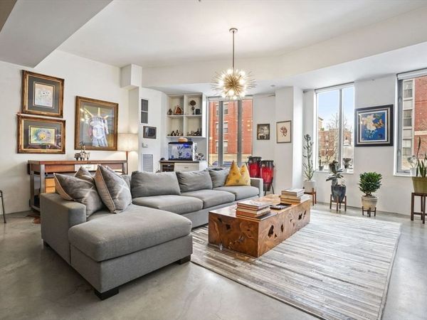 1313 Washington, Unit 215, Boston, MA 02118