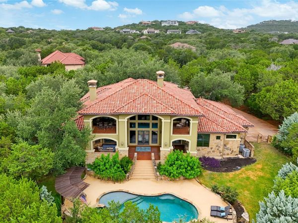 17408 Regatta View DR, Jonestown, TX 78645