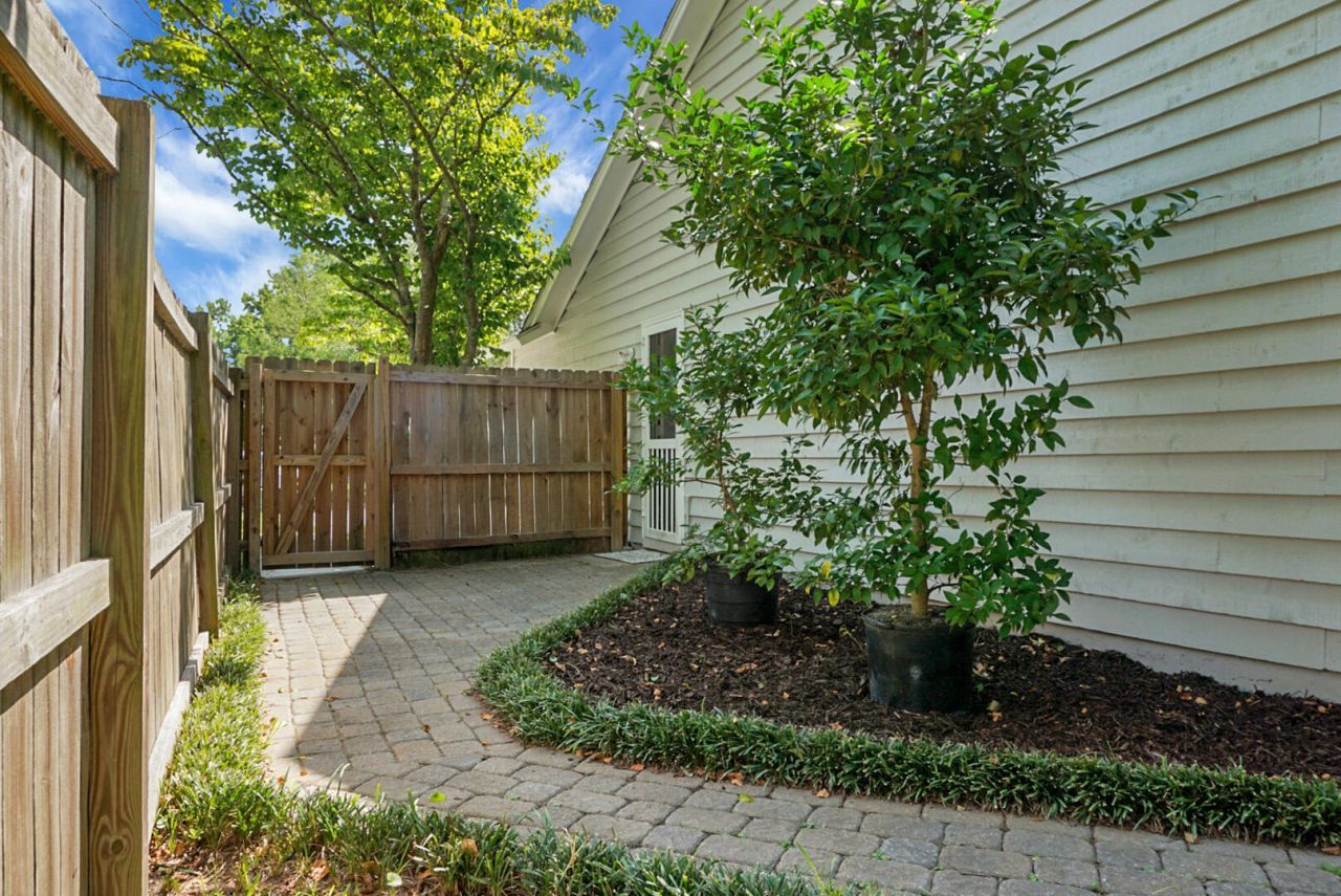 1295 Lake Mallard Boulevard Photo 25