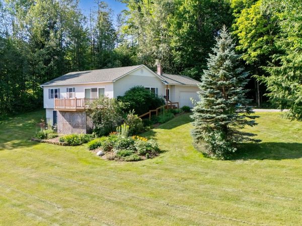 159 Brookes Street, Newport City, VT 05855