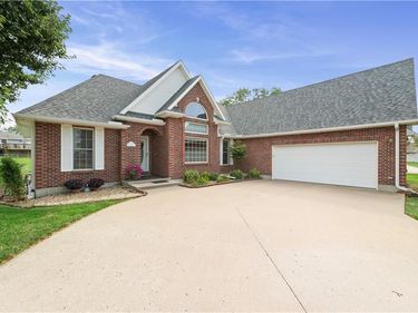 1201 Talon Drive, Cameron, MO 64429