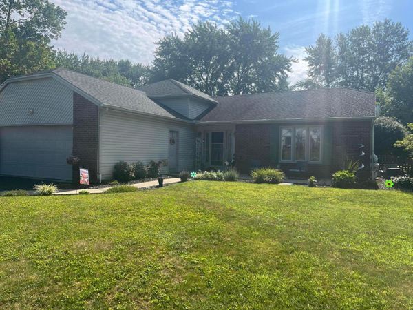 11900 Huntington Way NW, Pickerington, OH 43147