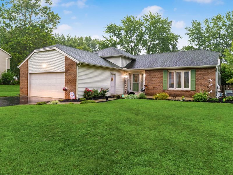 11900 Huntington Way NW, Pickerington, OH 43147 Photo 2