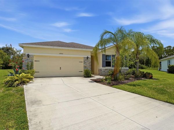 13922 WOODBRIDGE TERRACE , BRADENTON, FL 34211