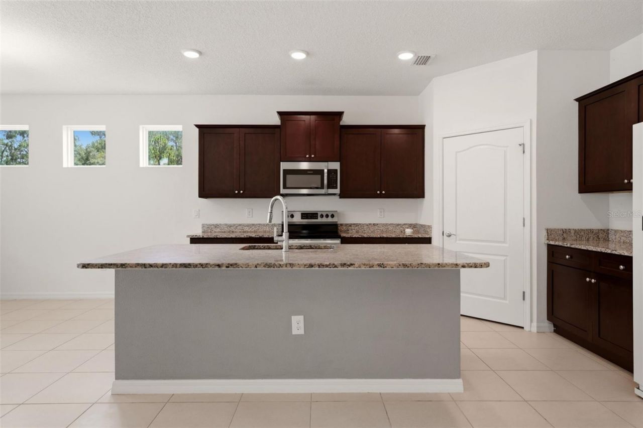 13922 Woodbridge Terrace, Bradenton, FL 34211 Photo