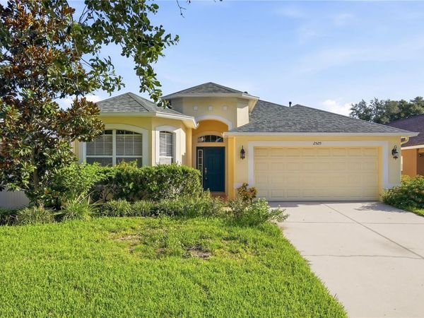 2520 PEEKSKILL ROAD, VALRICO, FL 33594