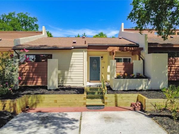 712 TEAL LANE , ALTAMONTE SPRINGS, FL 32701