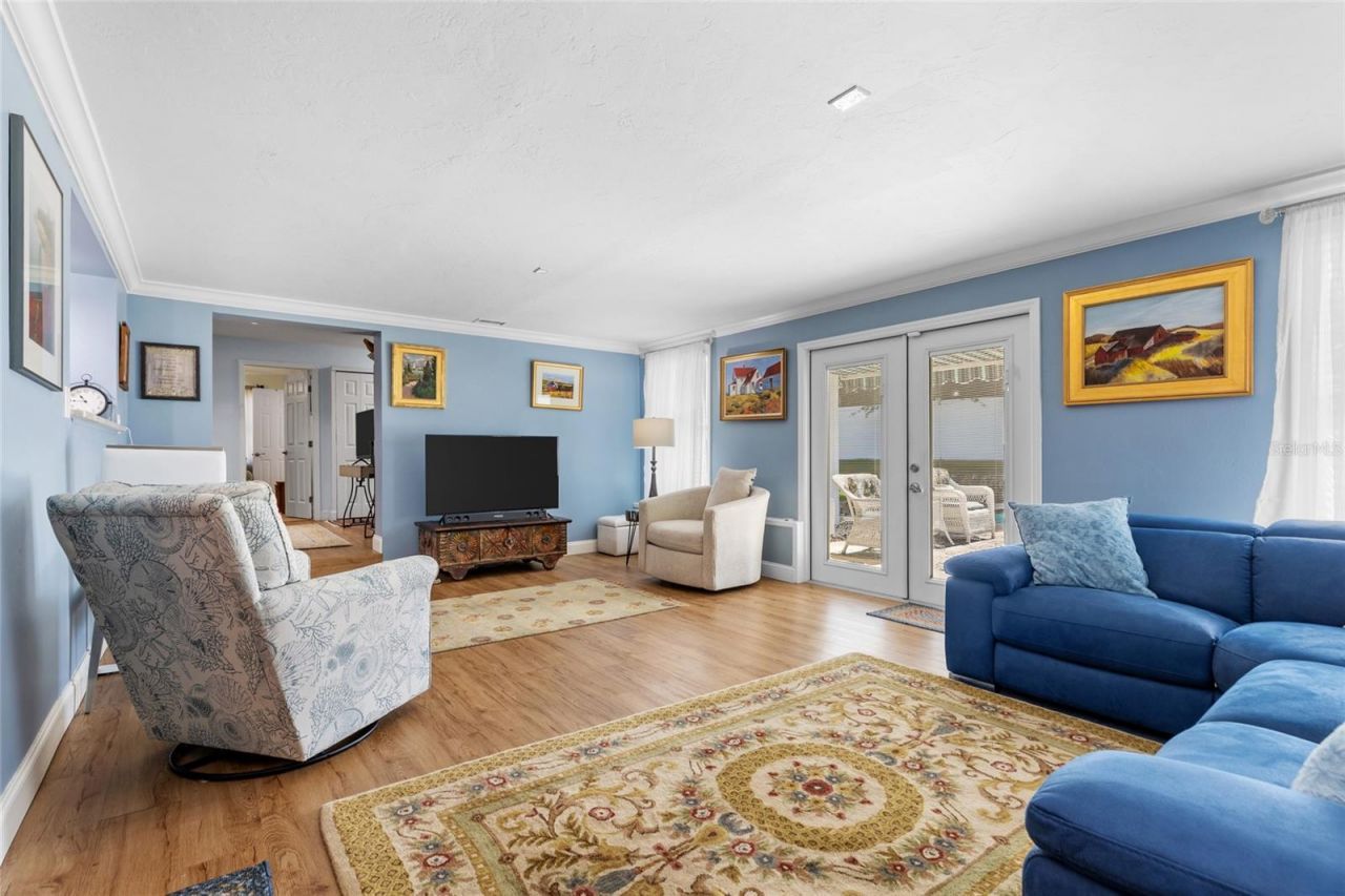 6249 Hillside Avenue, Seminole, FL 33772 Photo
