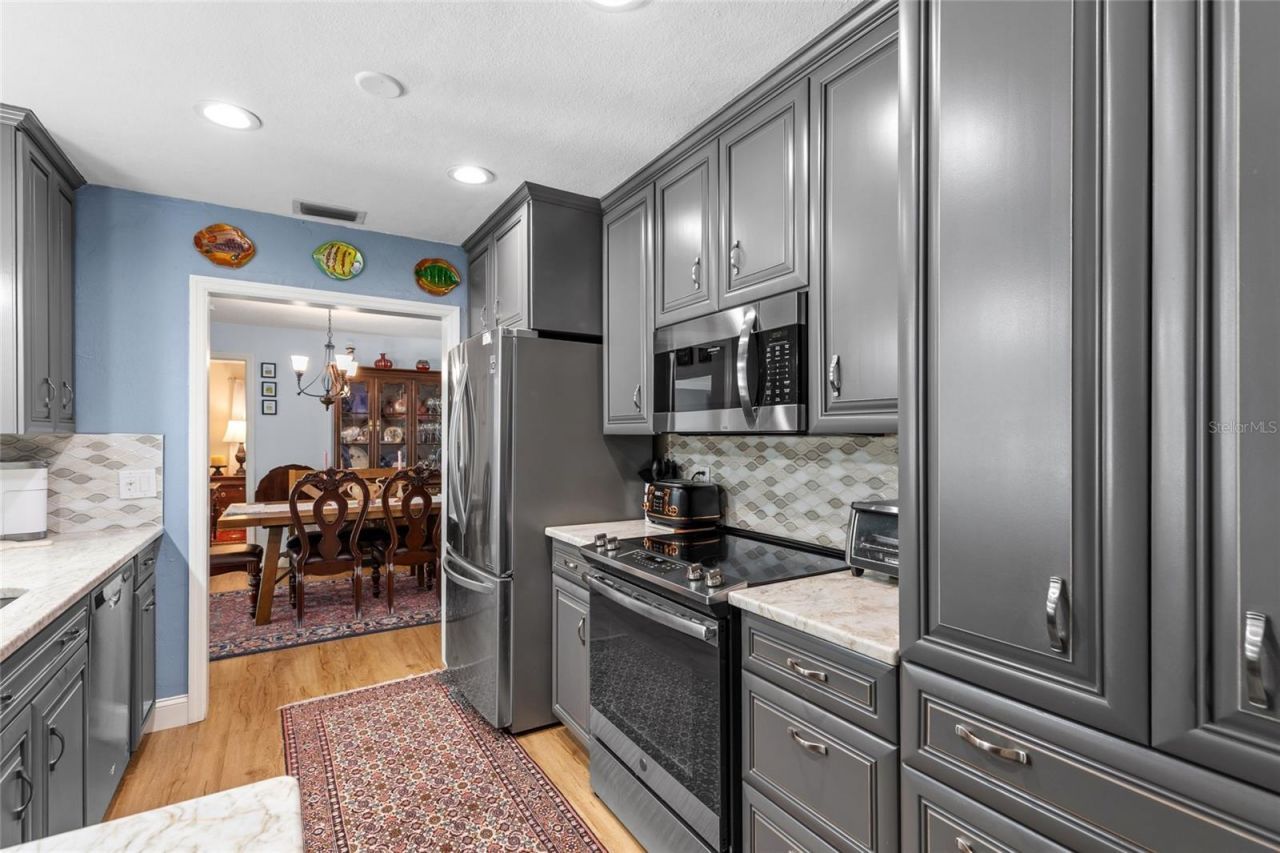 6249 Hillside Avenue, Seminole, FL 33772 Photo