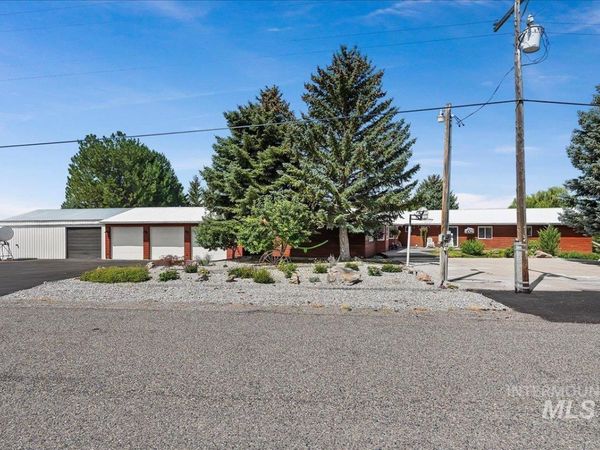 13 N 200 E, Shoshone, ID 83352