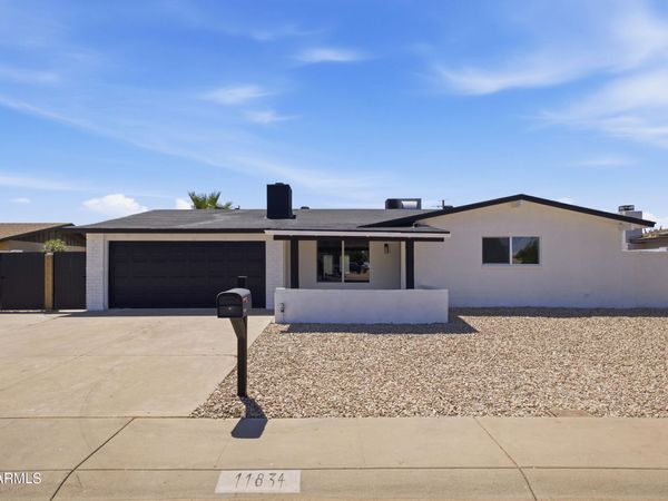 11834 N 49TH Avenue, Glendale, AZ 85304