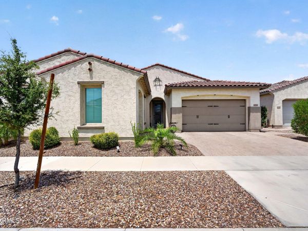 10704 E THATCHER Avenue, Mesa, AZ 85212