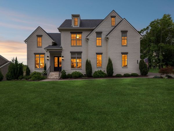 4770 Woodrow Pl, Arrington, TN 37014