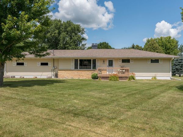 716 W River Street , Waterville, MN 56096