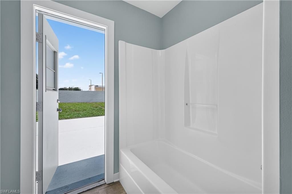 15579 Spring Line Ln, Fort Myers, FL 33905 Photo