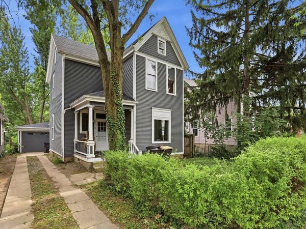 223 W Woodland Avenue, Fort Wayne, IN 46807