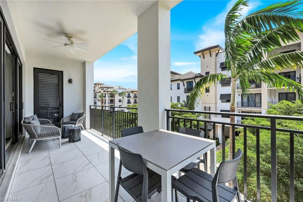1135 3rd Ave S, Unit 303, Naples, FL 34102 Photo