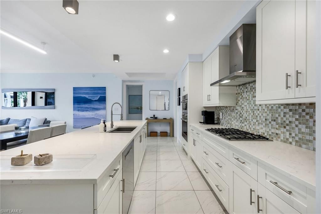 1135 3rd Ave S, Unit 303, Naples, FL 34102 Photo