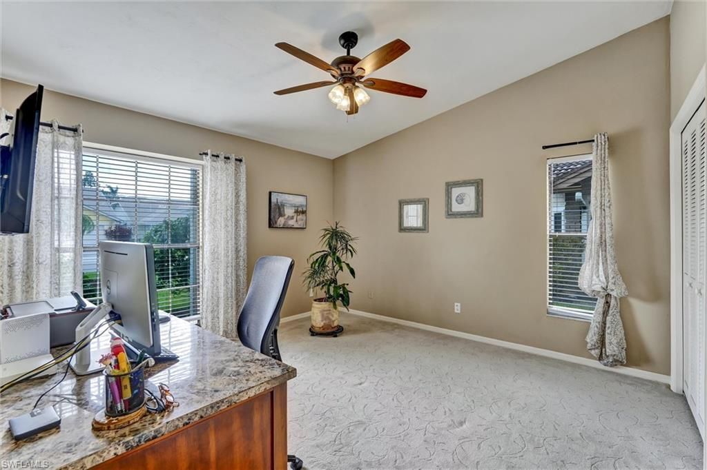 453 Countryside Dr, Naples, FL 34104 Photo