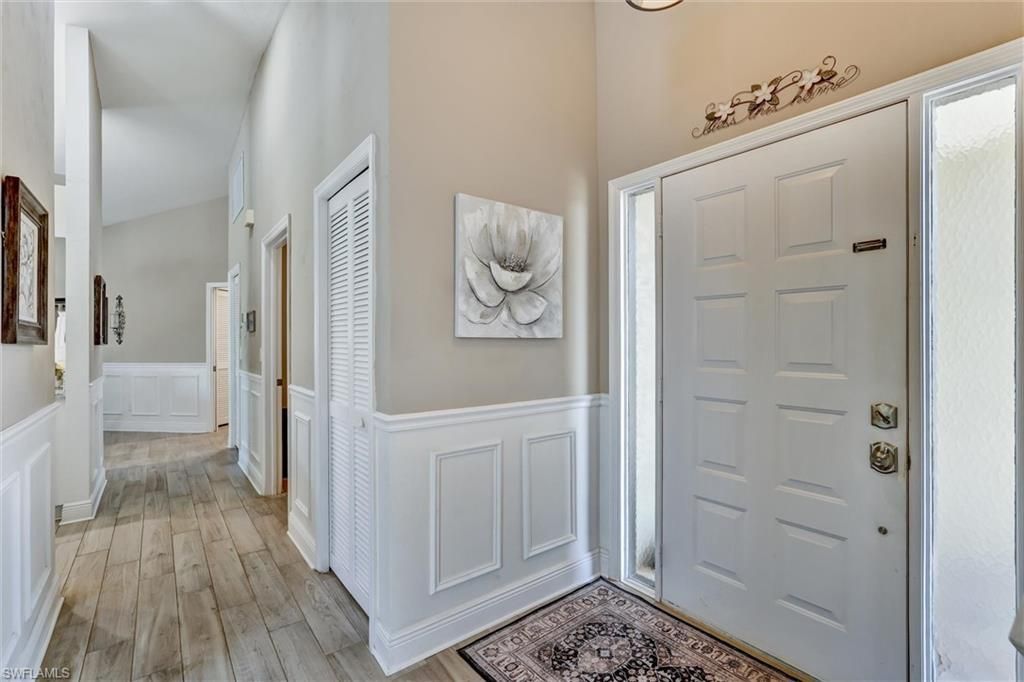 453 Countryside Dr, Naples, FL 34104 Photo