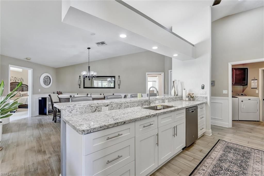 453 Countryside Dr, Naples, FL 34104 Photo