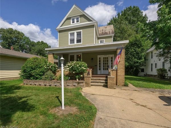 473 N Broadway Street, New Philadelphia, OH 44663