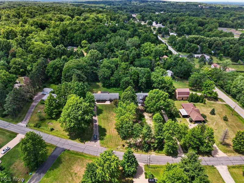 8136 Timberlane Drive, Concord Township, OH 44077 Photo 4