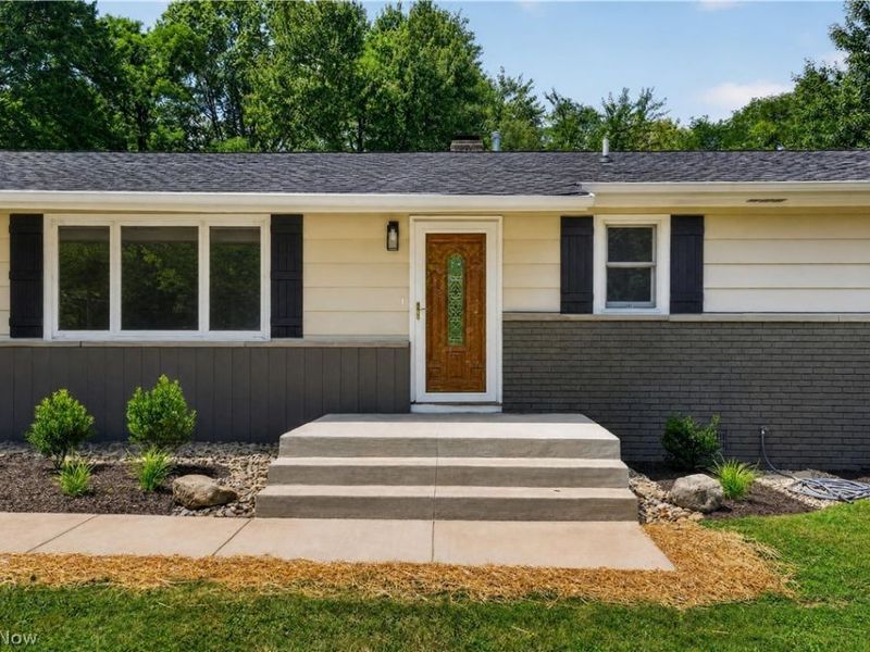 8136 Timberlane Drive, Concord Township, OH 44077 Photo 6
