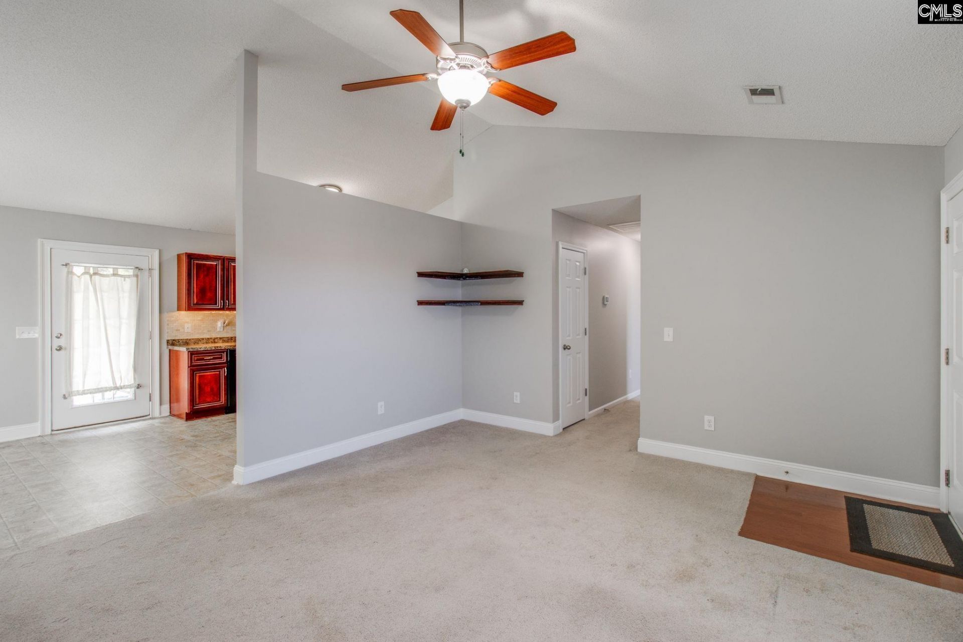 222 Nitsill Court Photo 8