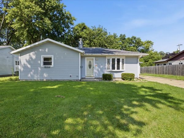 1329 Chippewa Drive, Ottawa, IL 61350