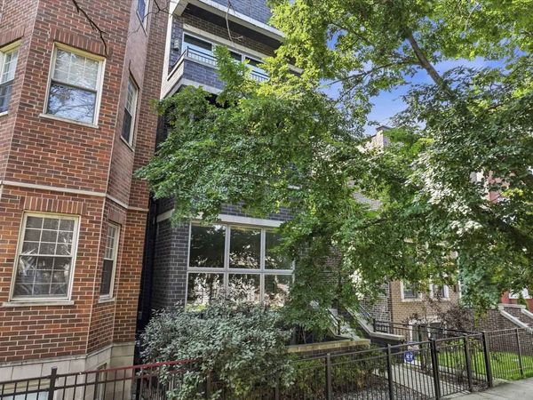 2712 N Artesian Avenue , Unit 2, Chicago, IL 60647
