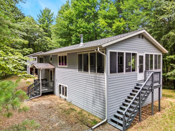 3283 S Spruce Avenue, White Cloud, MI 49349