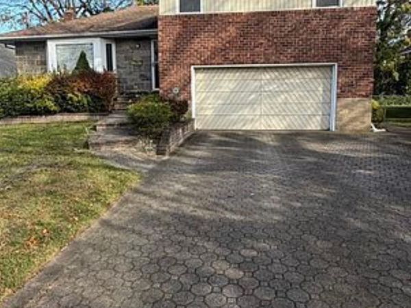 1279 Forest Avenue , North Baldwin, NY 11510