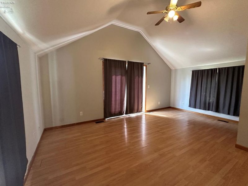 4120 Waltham, Northwood, OH 43619 Photo 11