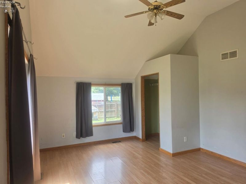 4120 Waltham, Northwood, OH 43619 Photo 12