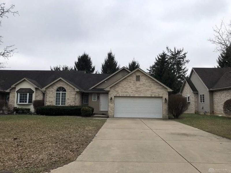 31 Knollview Court, Germantown, OH 45327 Photo 1