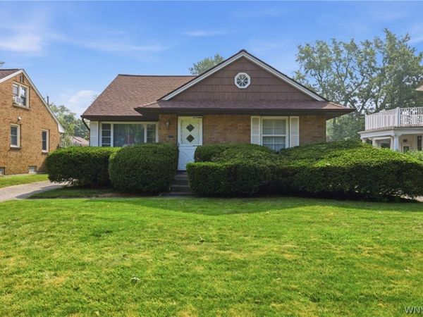 600 Roycroft Boulevard , Buffalo, NY 14225