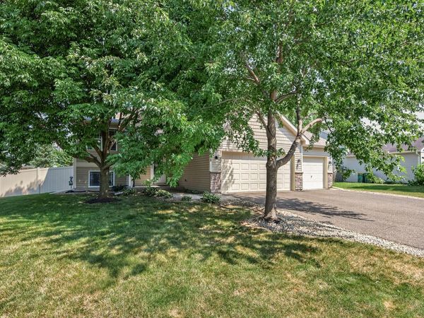 608 Dillon Avenue N, Montrose, MN 55363